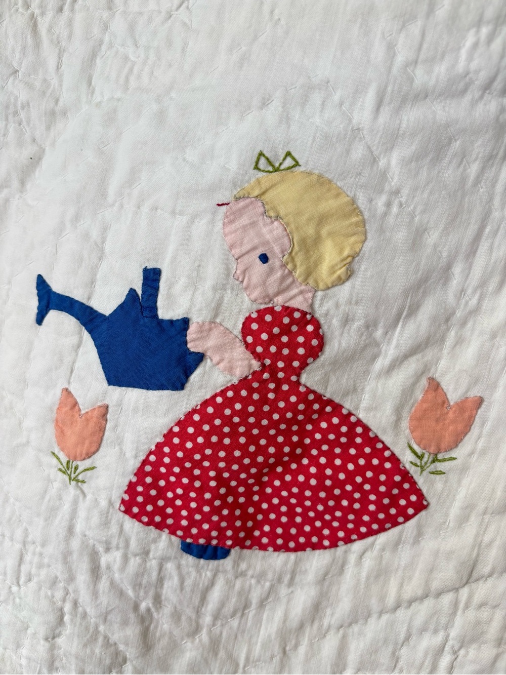 Handmade Vintage Applique Patchwork Childs Crib Quilt - Picture 4 of 15